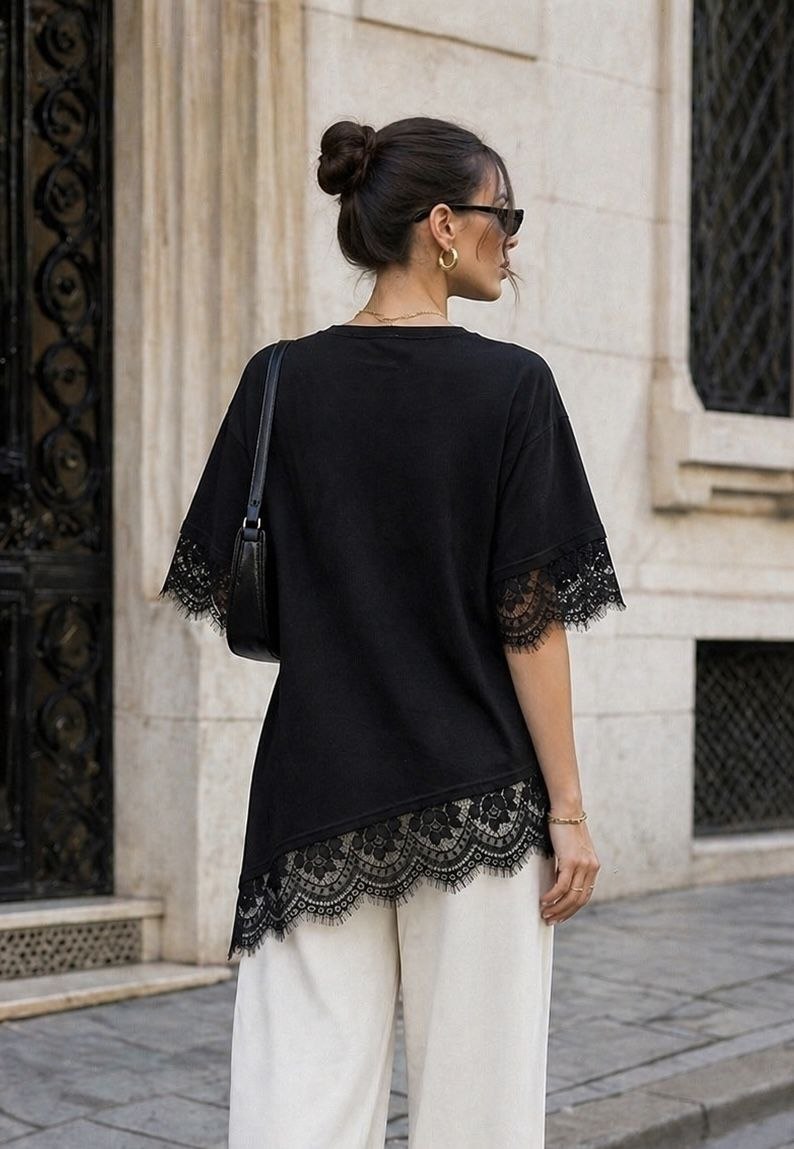 Dantelli Asimetrik Etek Detaylı T-shirt BEYAZ-M